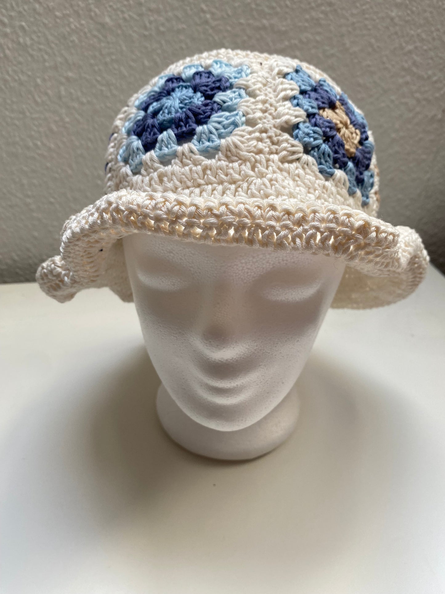 "Oldemors sommerhat"