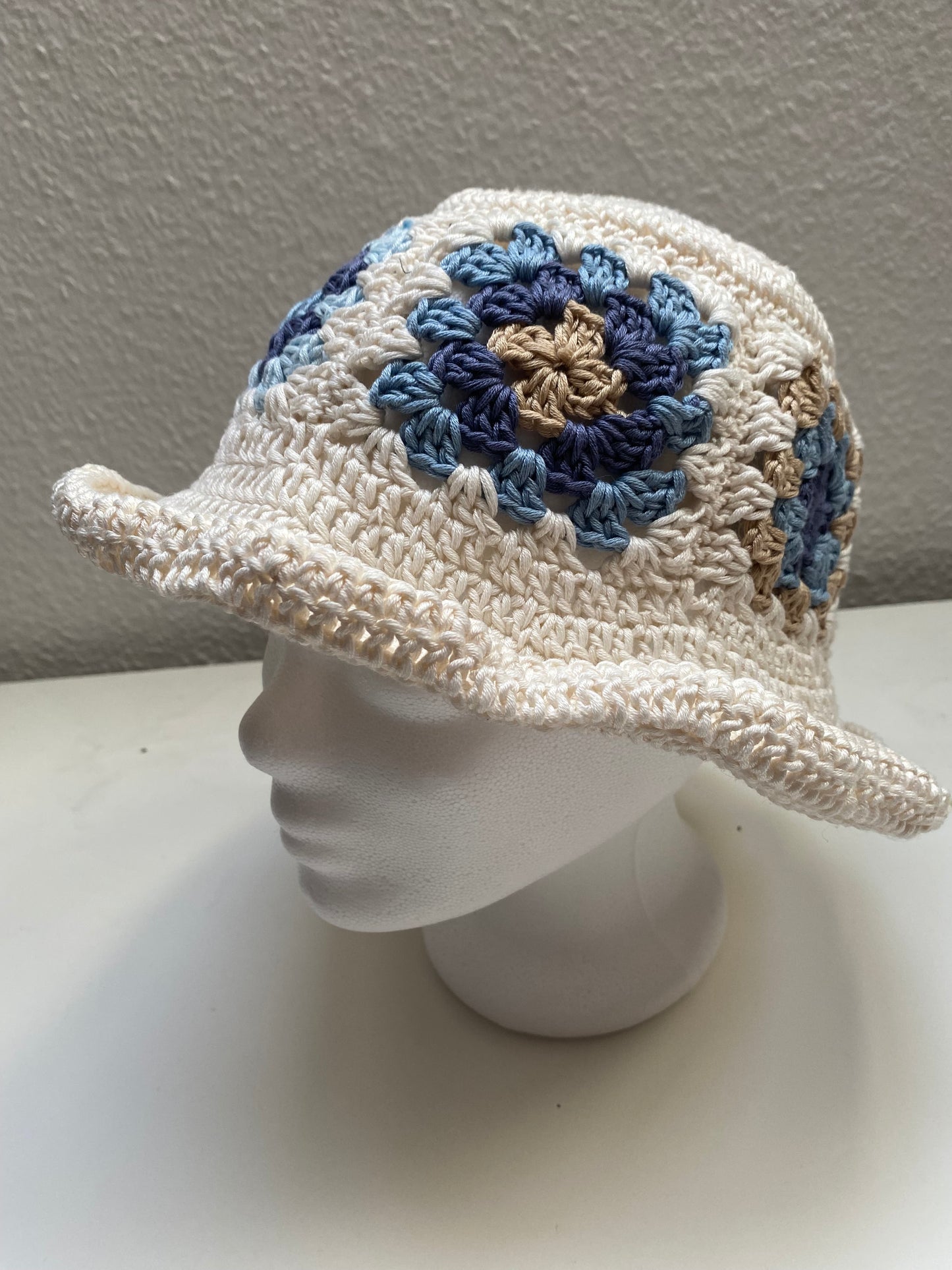 "Oldemors sommerhat"
