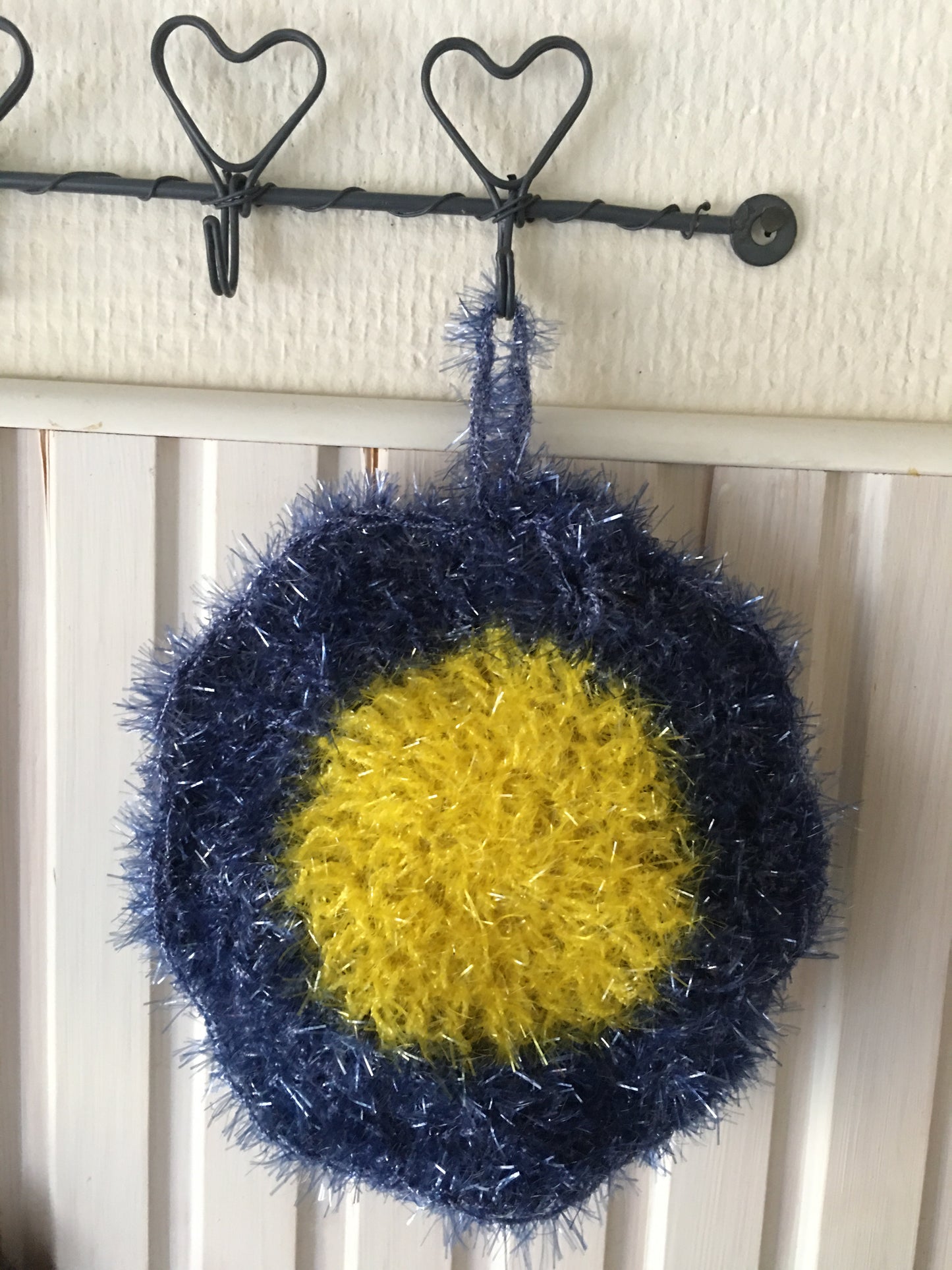 Blomst for Ukraine - HJÆLP UKRAINE