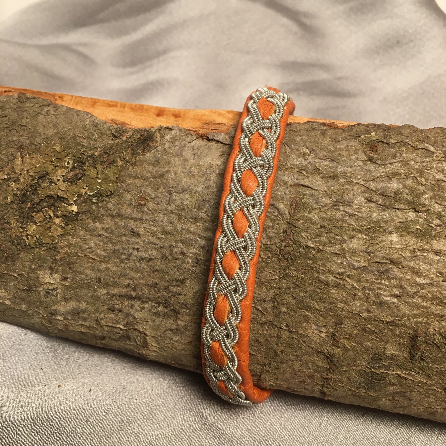 Samerarmbånd Cognac 17,5