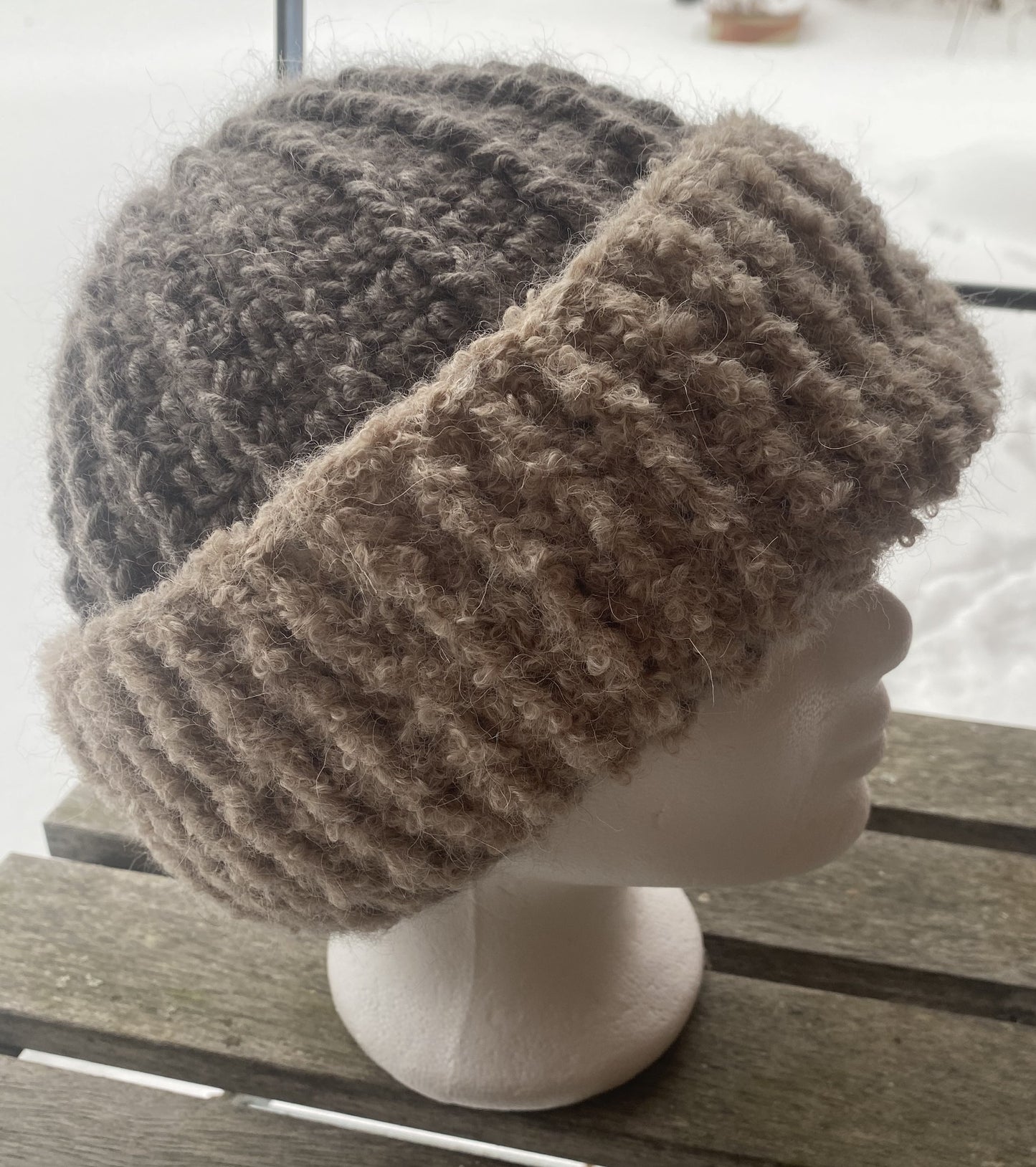 Skøn hæklet hue med 'pels'